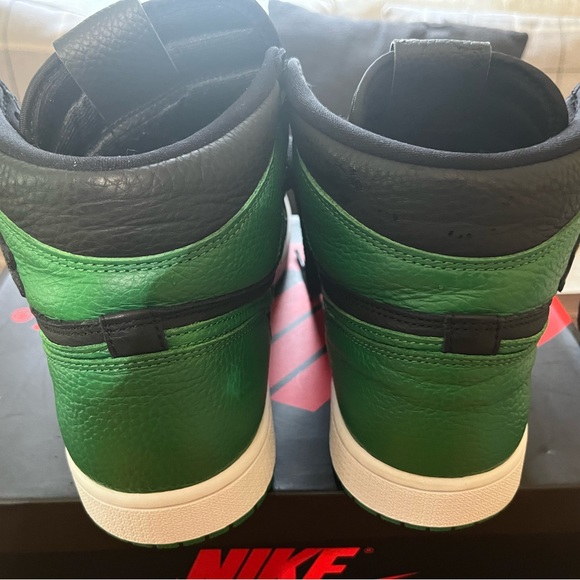 Pine Green - Picture 4 of 5